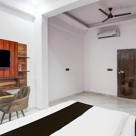 Collection O Shandilya Grand Residency グレーター・ノイダ エクステリア 写真