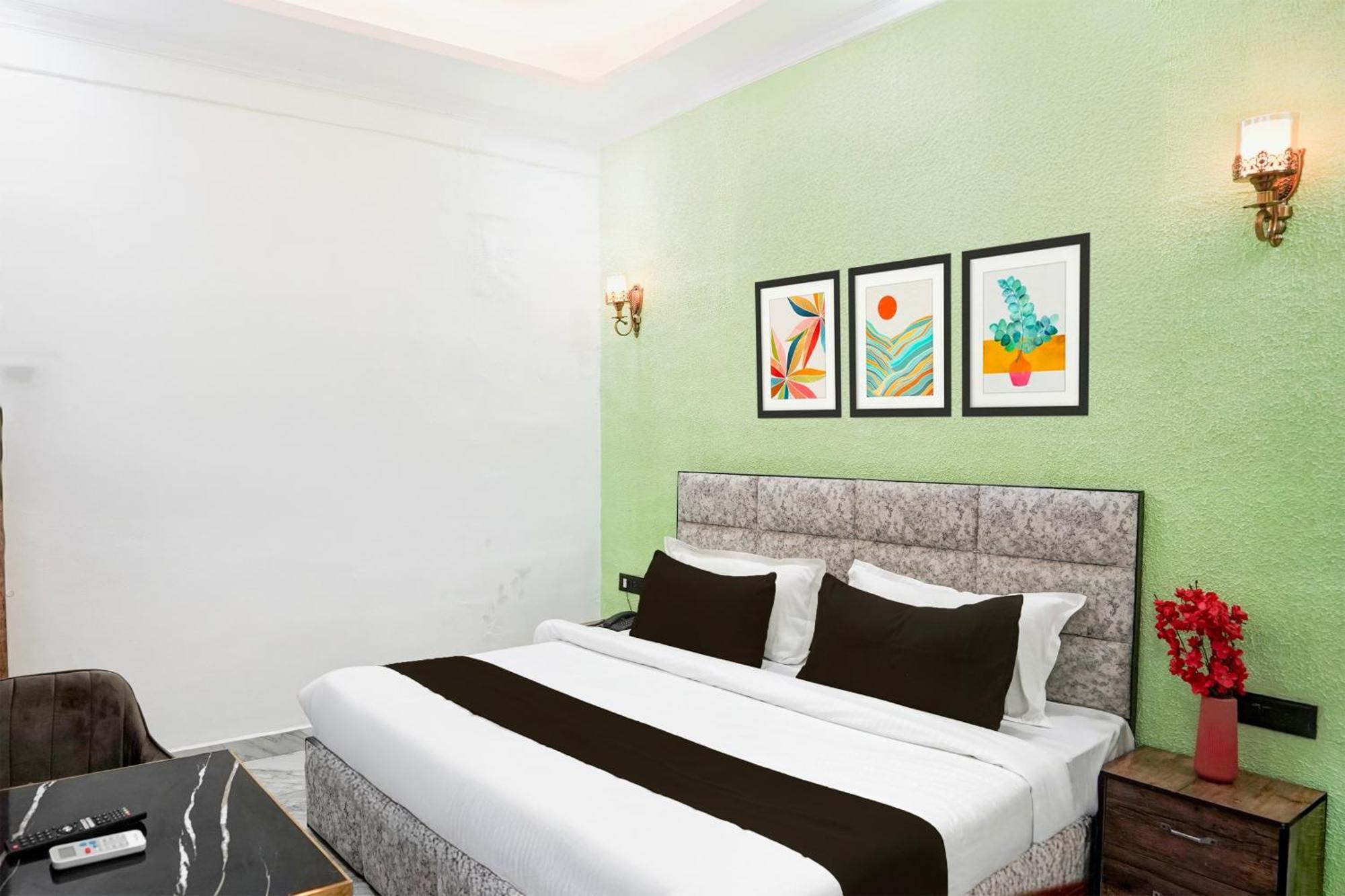 Collection O Shandilya Grand Residency グレーター・ノイダ エクステリア 写真