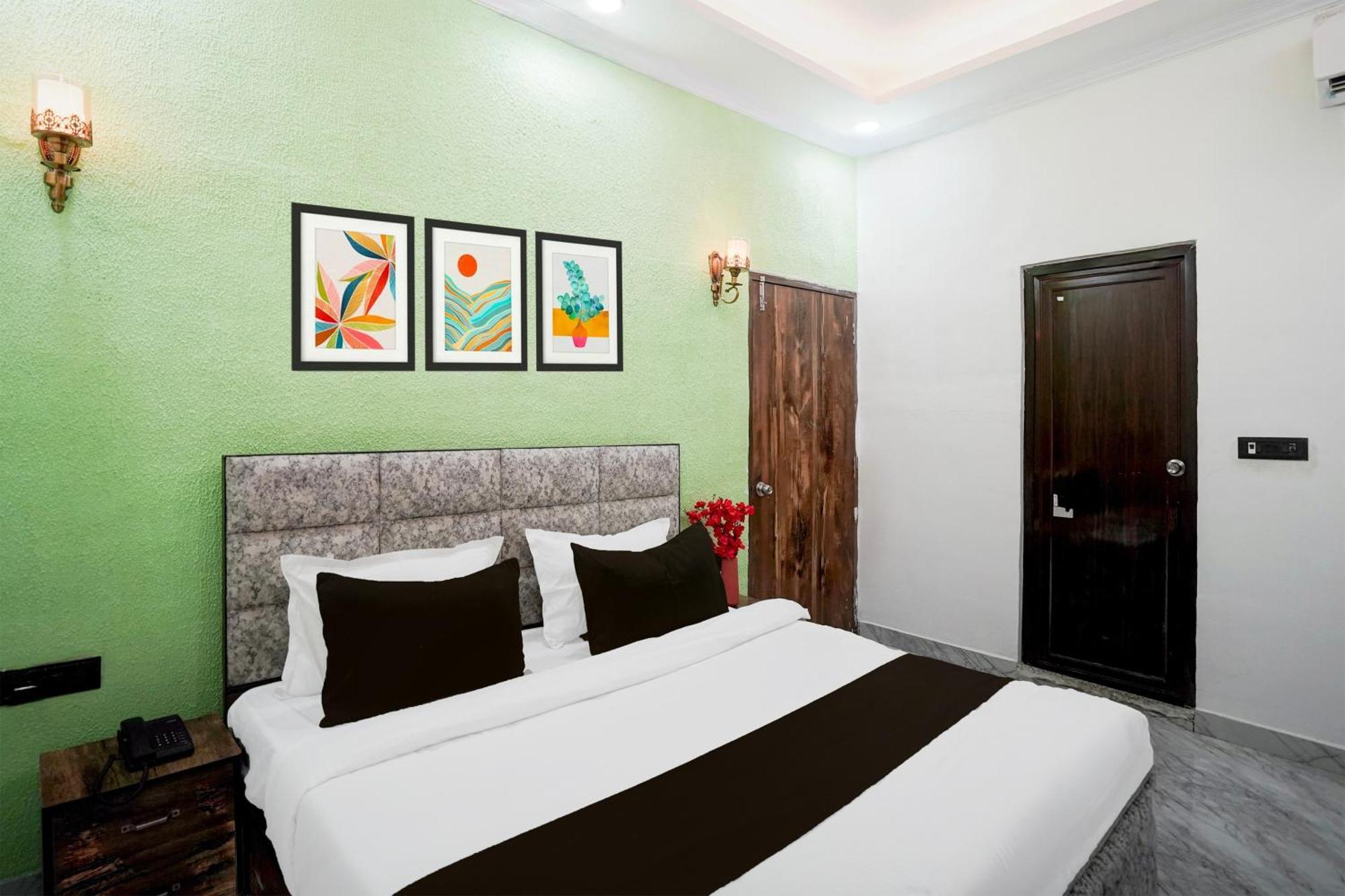 Collection O Shandilya Grand Residency グレーター・ノイダ エクステリア 写真