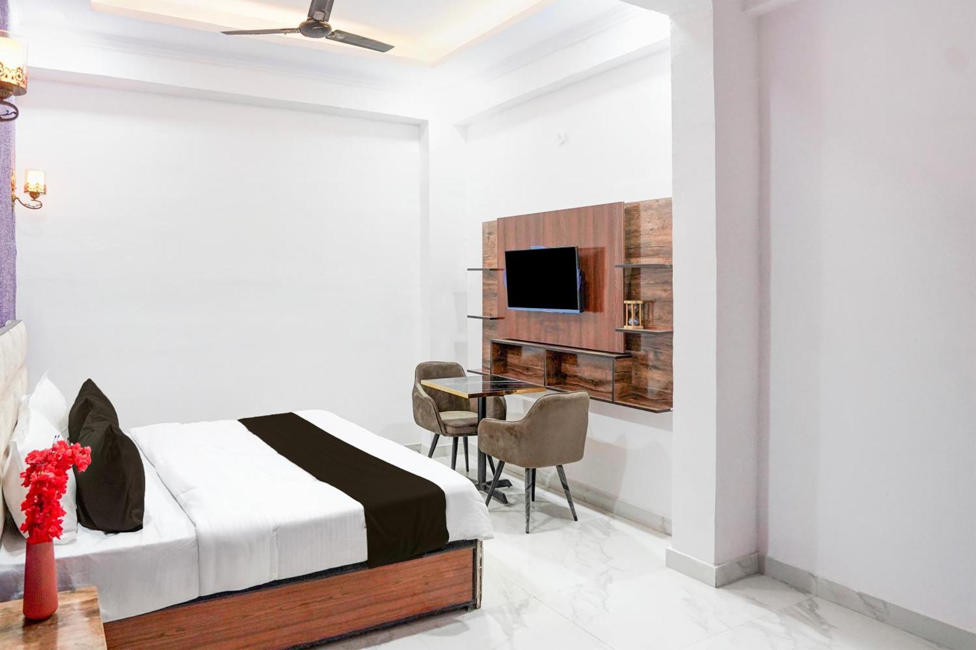 Collection O Shandilya Grand Residency グレーター・ノイダ エクステリア 写真