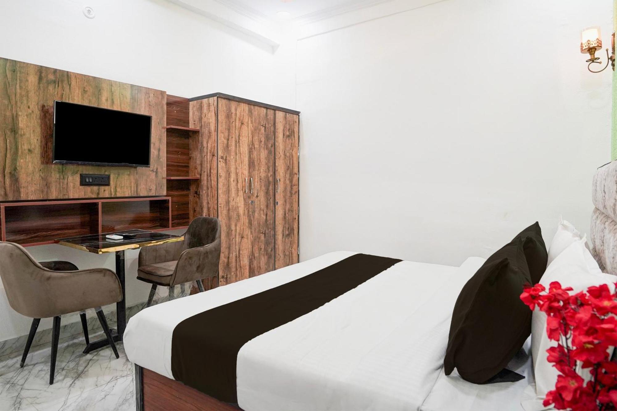 Collection O Shandilya Grand Residency グレーター・ノイダ エクステリア 写真