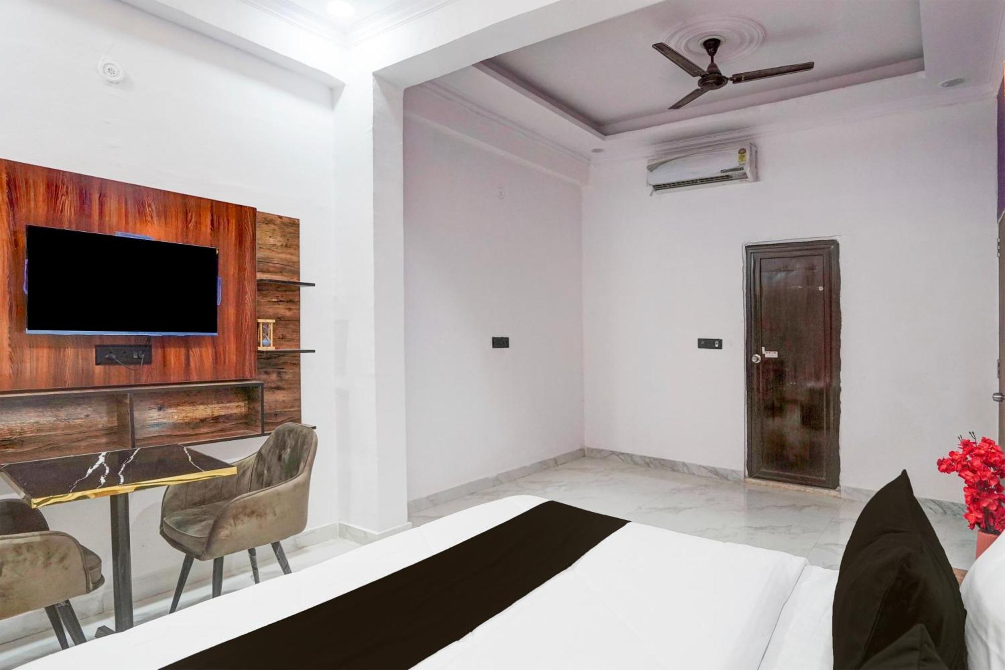 Collection O Shandilya Grand Residency グレーター・ノイダ エクステリア 写真